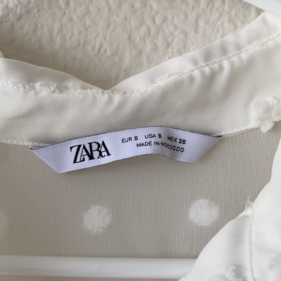 White button up - Picture 3 of 4